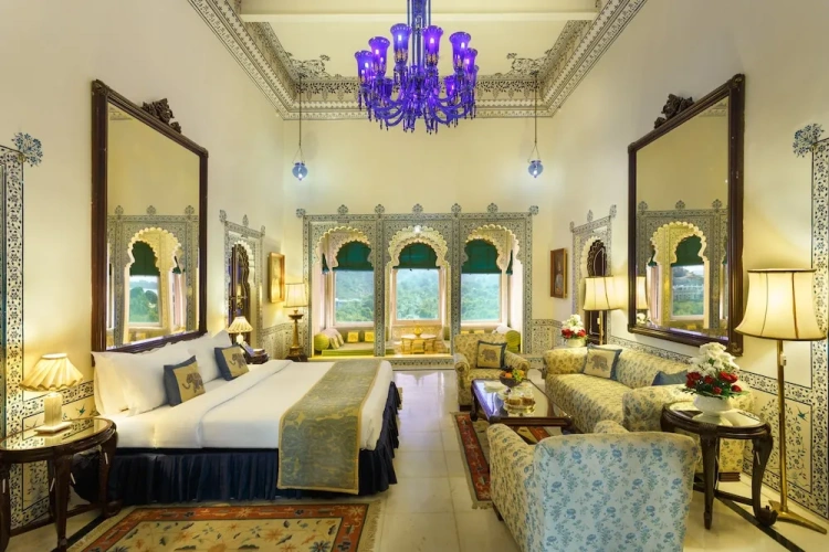 Royal Suite with mountain view