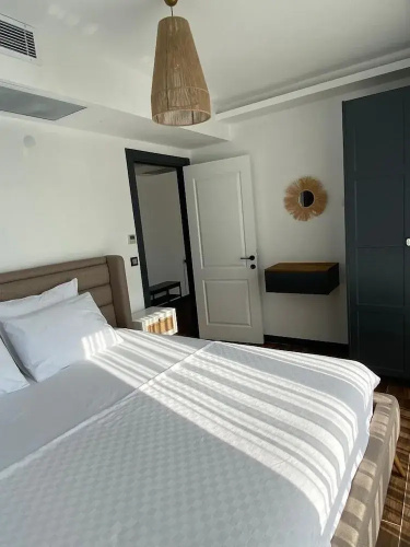 Assos Luna Houses