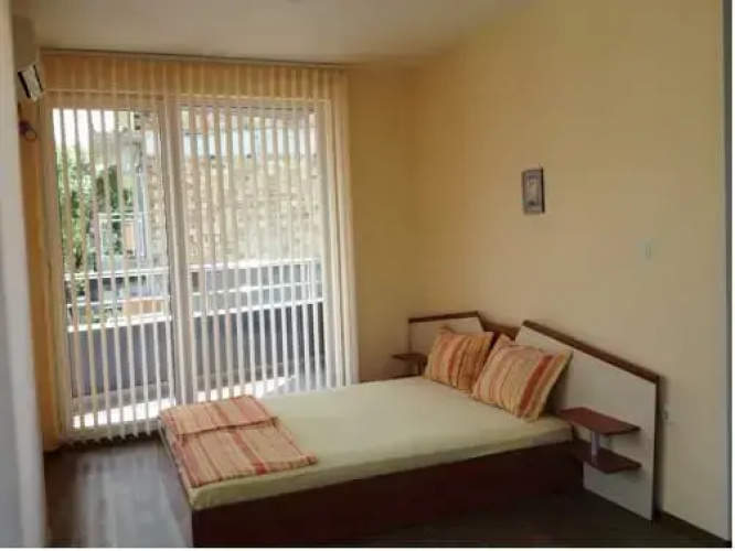 Purple House Suites