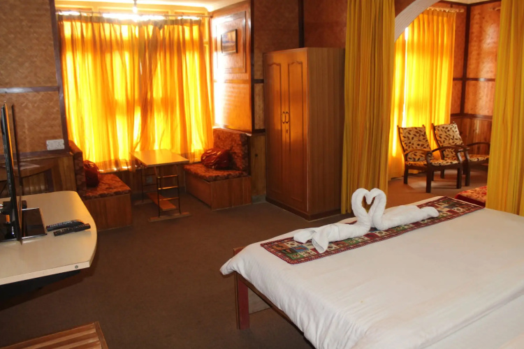 Hotel Robinsson Palace