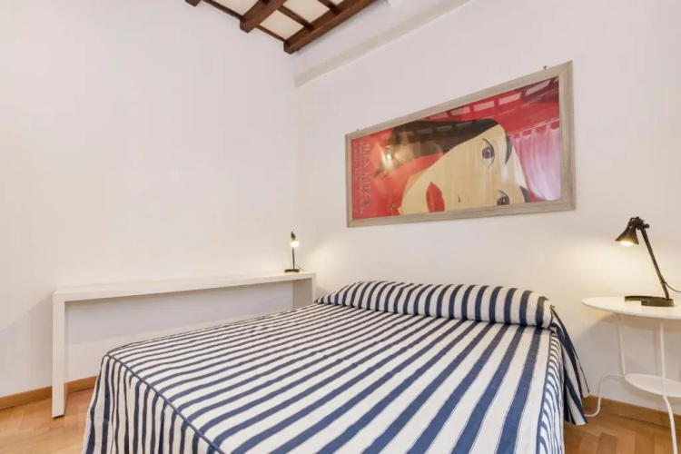Campo de' Fiori Apartment