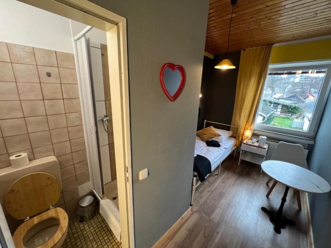 Economy Single room