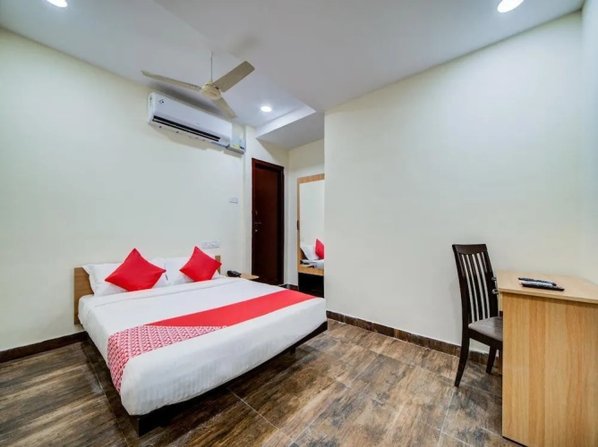 OYO Flagship 15932 Malkajgiri