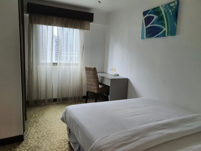 Crown Regency Serviced Suites