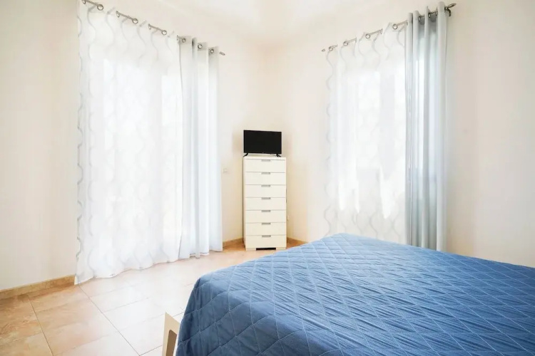 Appartamento a Torre Canne con balcone