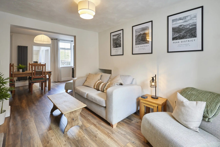 Host Stay Church View Cottage