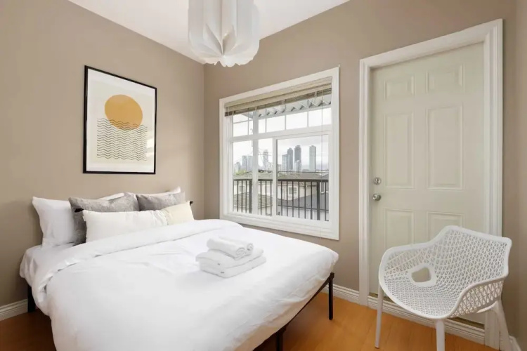 4665 Canadaway - Unit 4