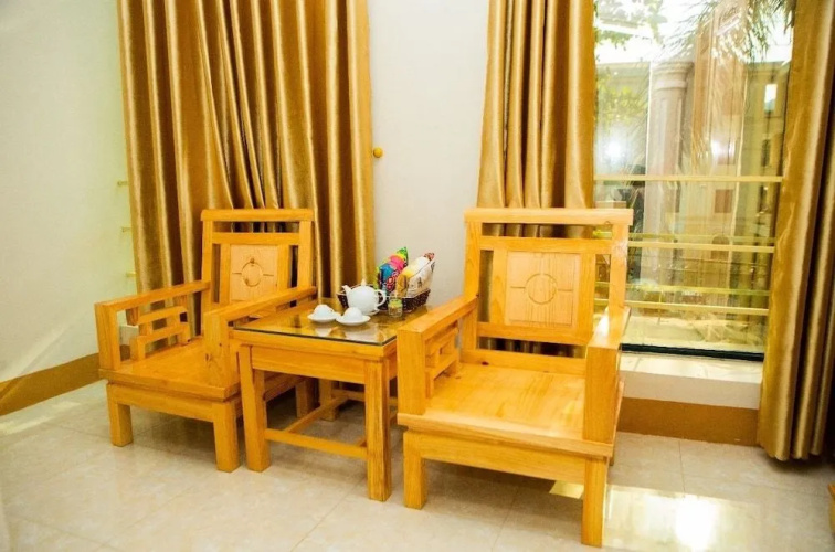 Phong Lan Hotel