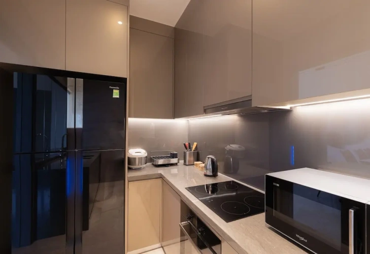 3 Bedrooms Presidential Club Suite with balcony and with city view
