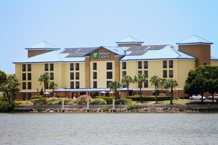 Holiday Inn Express & Suites Tampa Airport photo 24