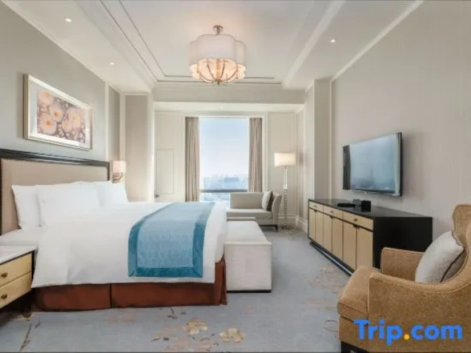 Deluxe Double Suite