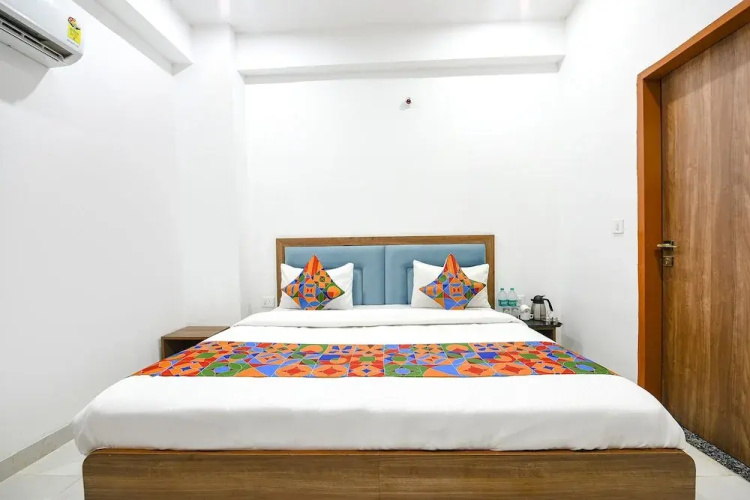 FabHotel Blue Stone Stay