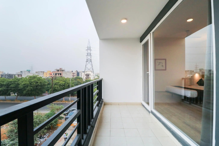 OYO Townhouse 588 Noida Sector 71