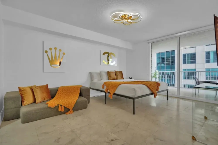 Zeus Sanctuary in Brickell Miami