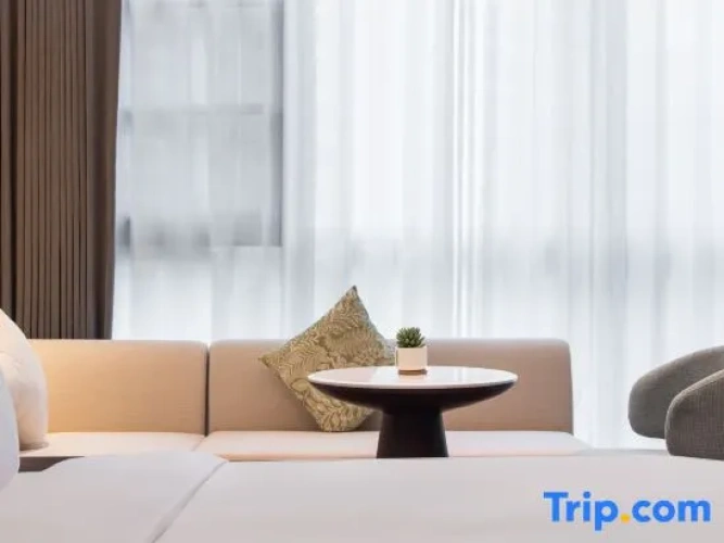 Deluxe Double Suite