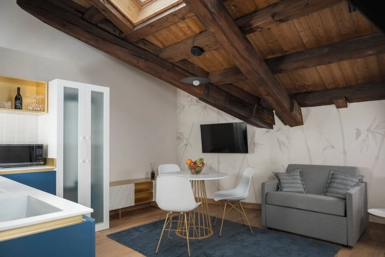 Standard Apartment