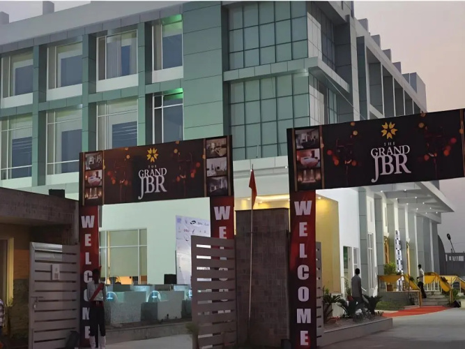 The Grand Jbr Hotel - Lucknow