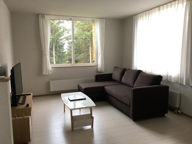 2 Bedrooms Quadruple Apartment