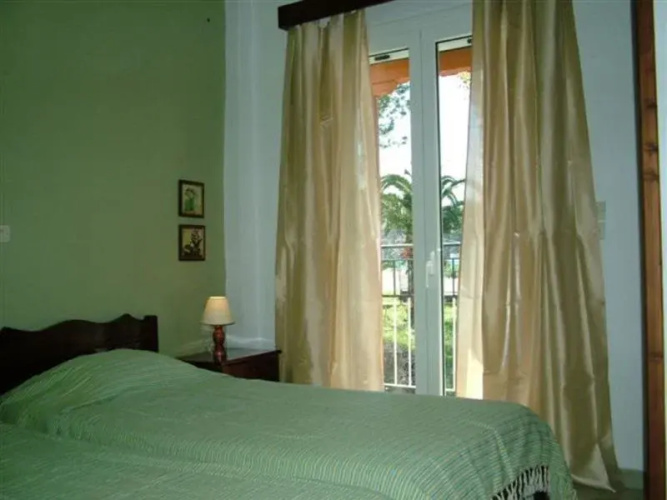 Serres Apartments