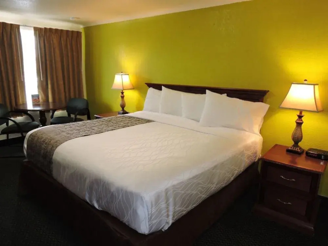 Rodeway Inn