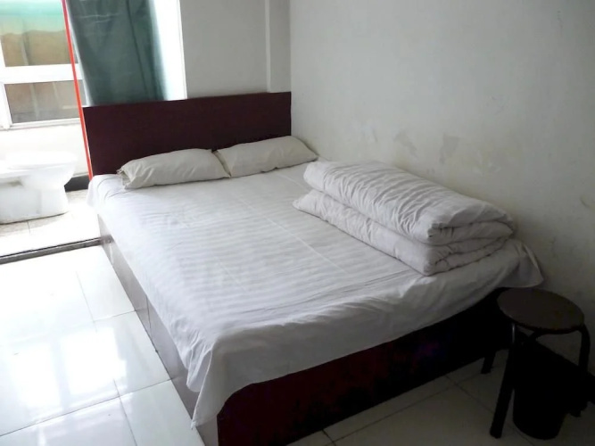 Qufu Shiyuan Express Hotel