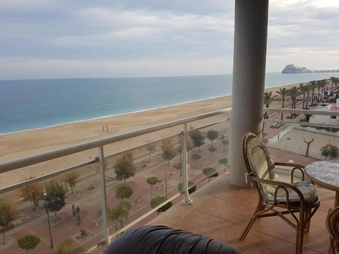 1ª LINEA DE PLAYA PEÑISCOLA