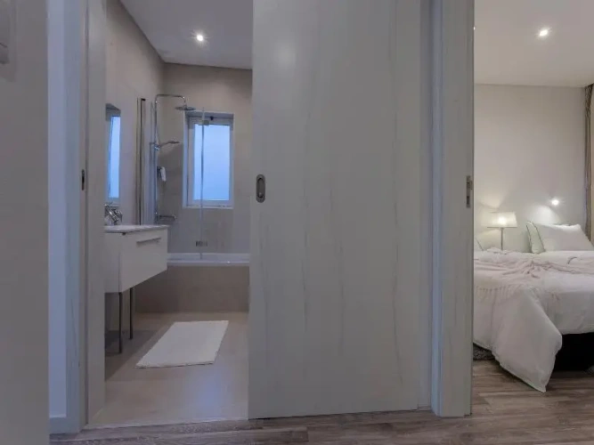 1 Bedroom Apartment with balcony
