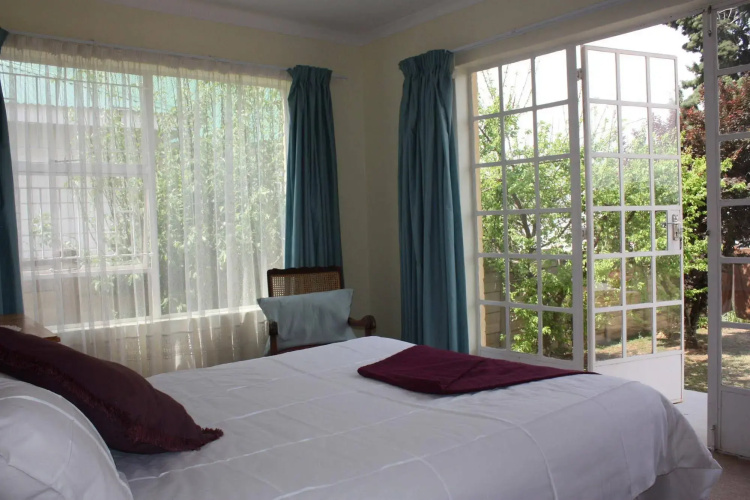 Knock Out View Clarens