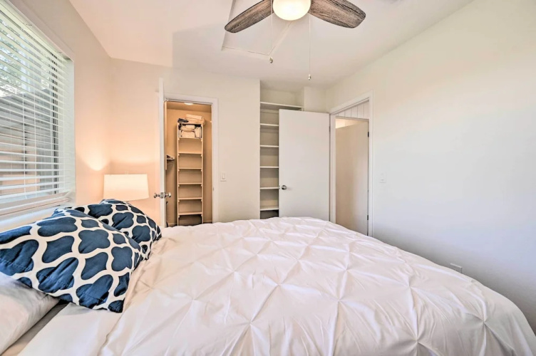 Quaint Sedona Cottage w/ Backyard + Views!