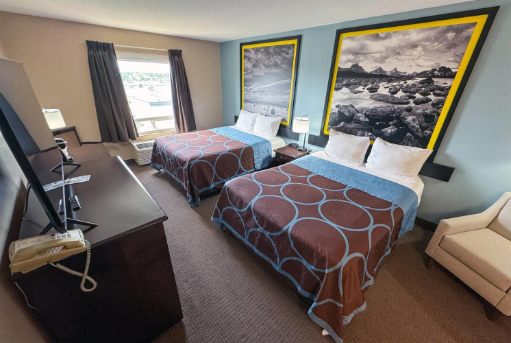 Super 8 by Wyndham Edmonton South