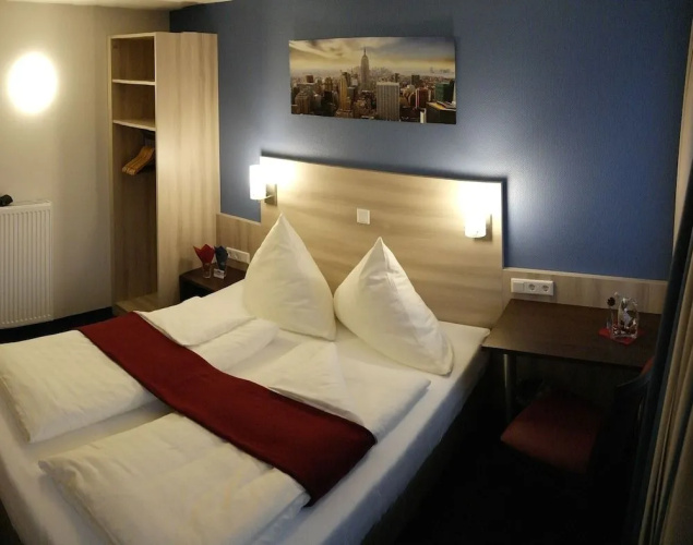 Motel 44