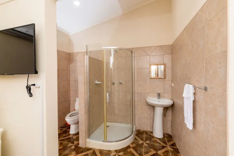 Mariner Suites