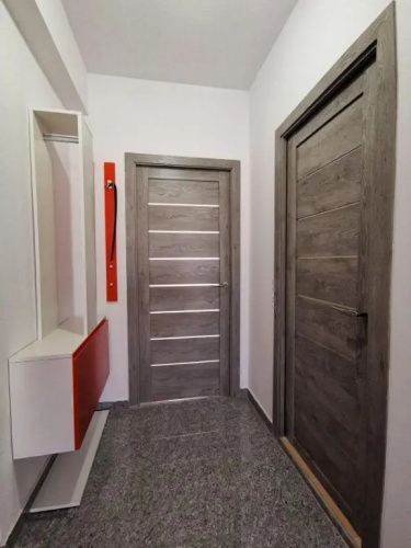 Orange Apartment-Brilliant Apartments