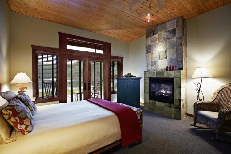 Lakedale Resort