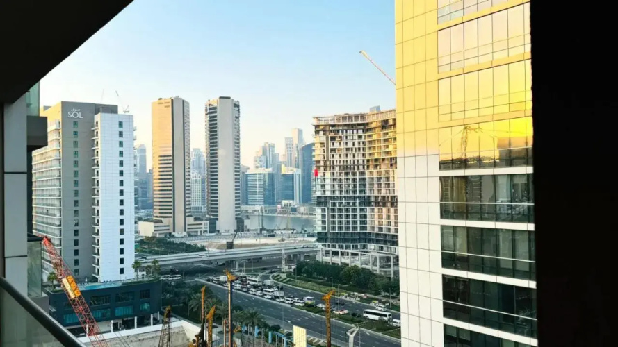Executive Tower B