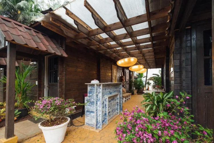 Larisa Resort, Morjim