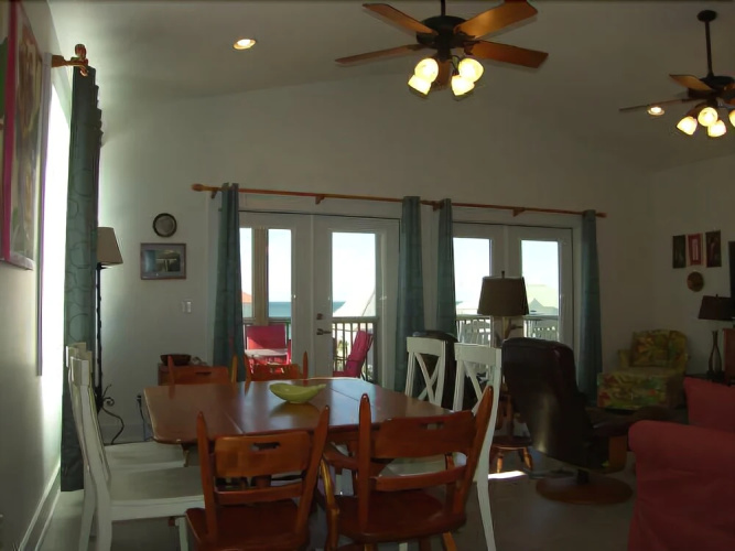 BooTiki House