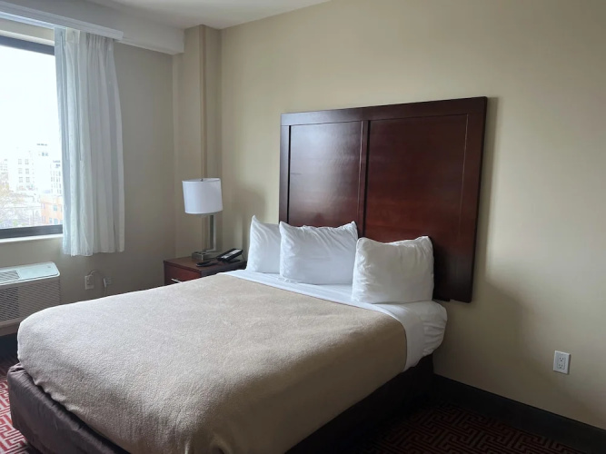 Lotus BLU Inn & Suites