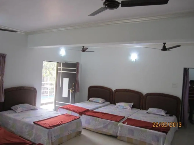 Standard Quadruple room with balcony