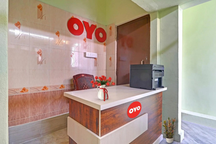 OYO 70266 Ss Delight