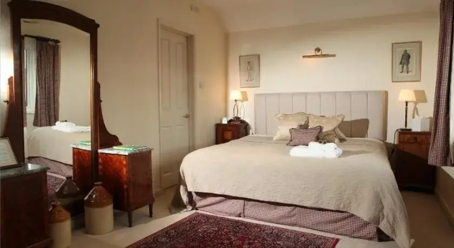 Glade End Guest House