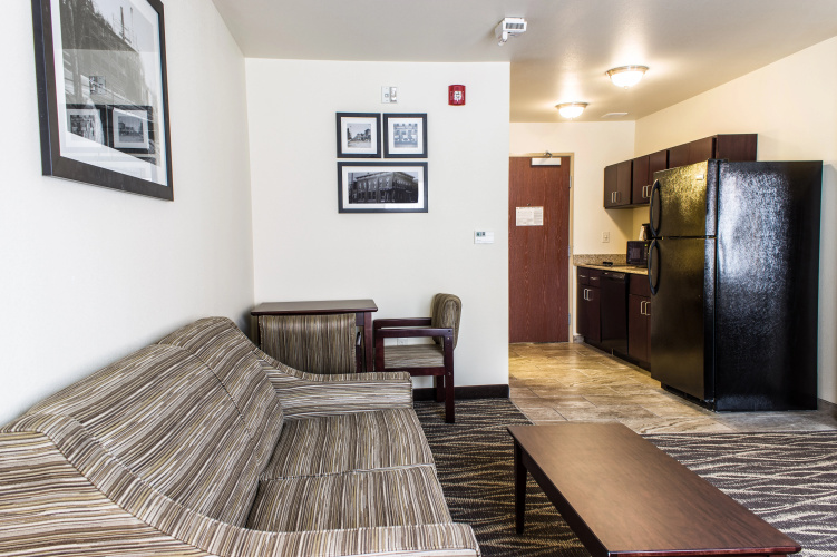 Cobblestone Hotel & Suites - Chippewa Falls photo 8