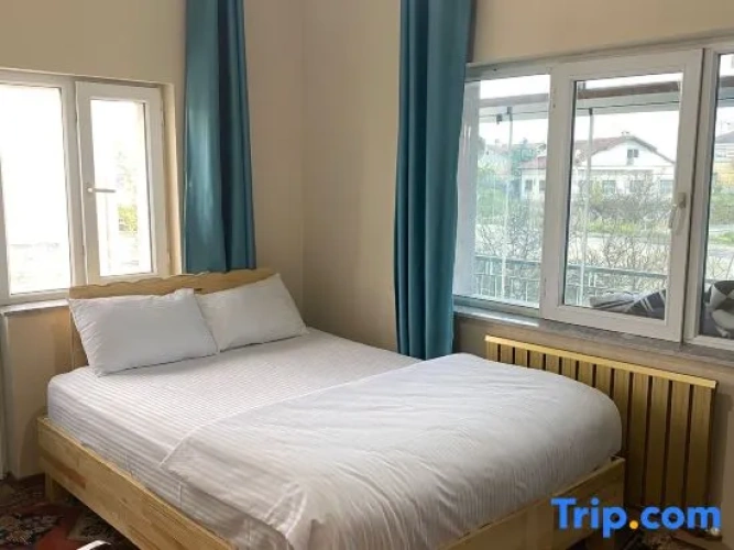 3 Bedrooms Suite