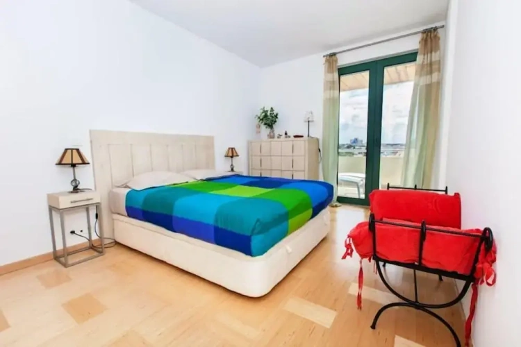 1 Bedroom Apartment with balcony