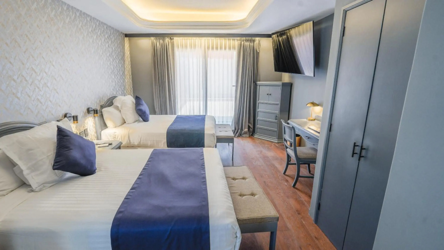 Hive Nápoles By G Hotels