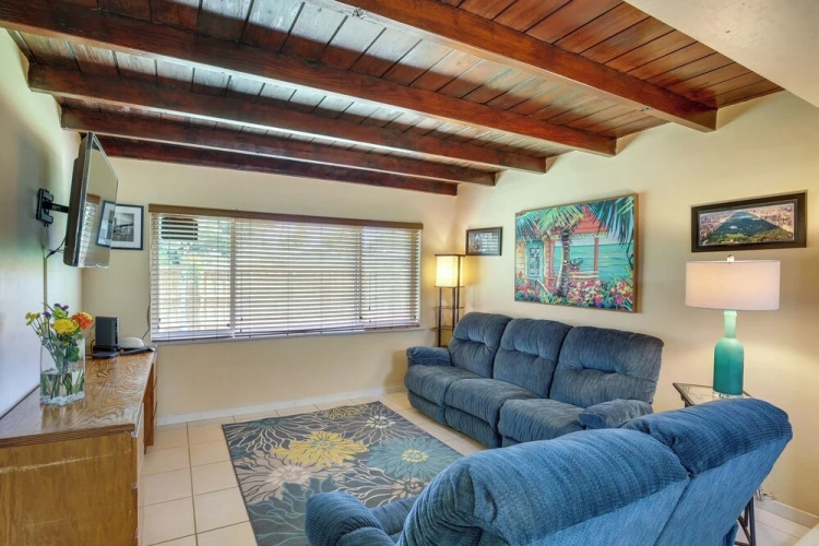 2 Bedrooms Cottage