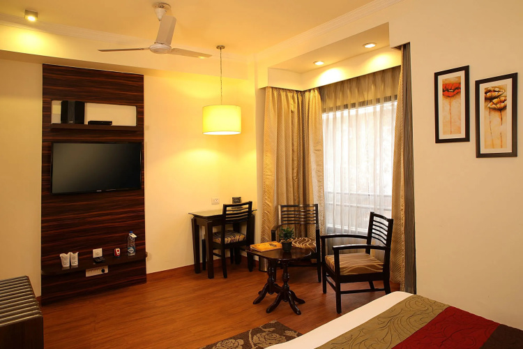 Ahuja Residency JCM 77 DLF Phase II