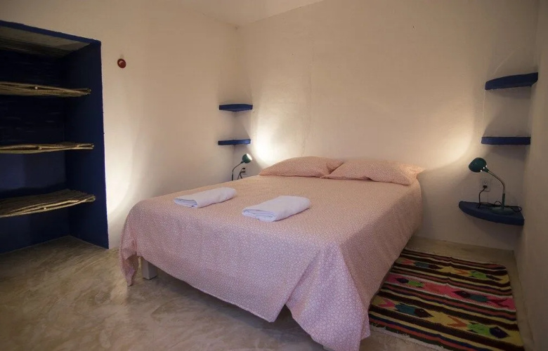 Todos Santos Hostel