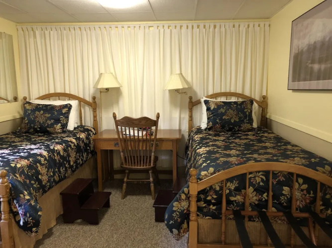 Deal's Bed & Breakfast Inn