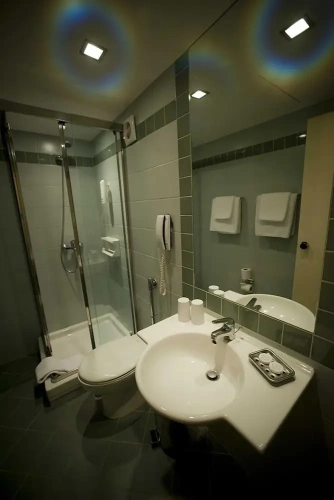 Standard Twin room with balcony